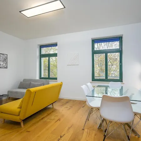 Arbio I Modern Near Stoetteritz * Leipzig